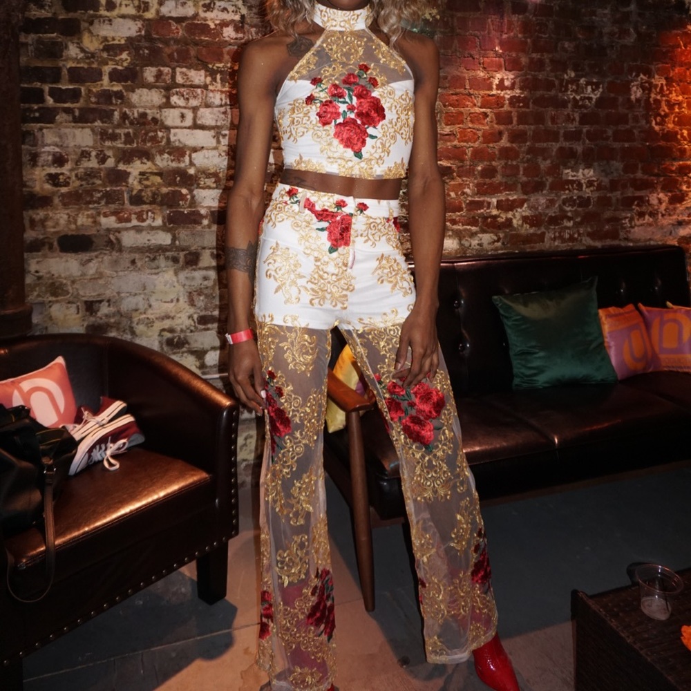 FLORAL HALTER TOP/ PANT SET